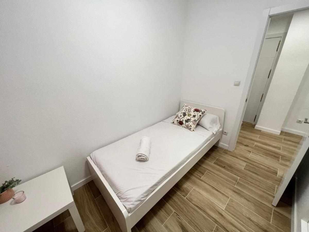 Apartamenticos Libertad I Сарагоса Екстериор снимка