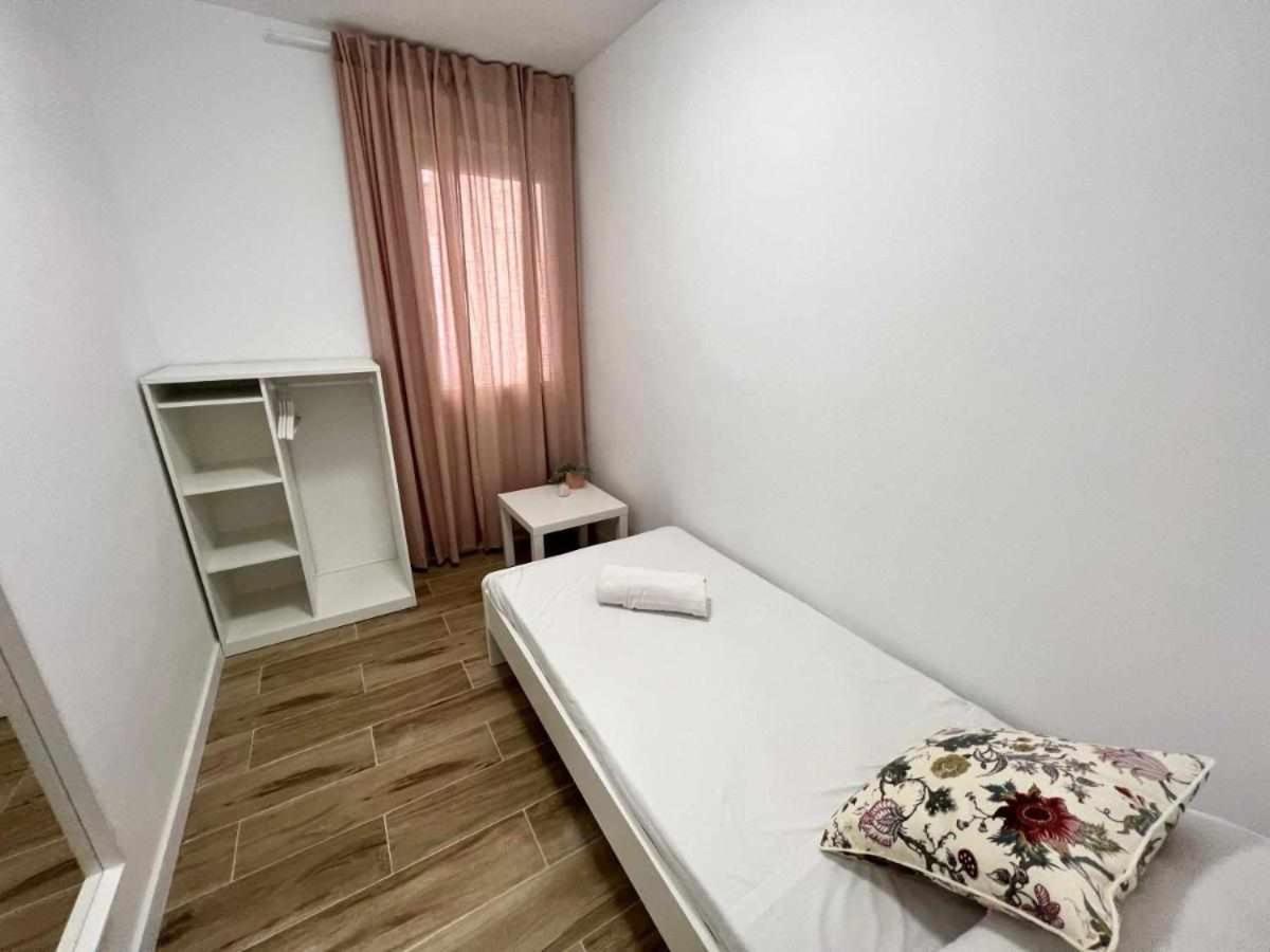 Apartamenticos Libertad I Сарагоса Екстериор снимка