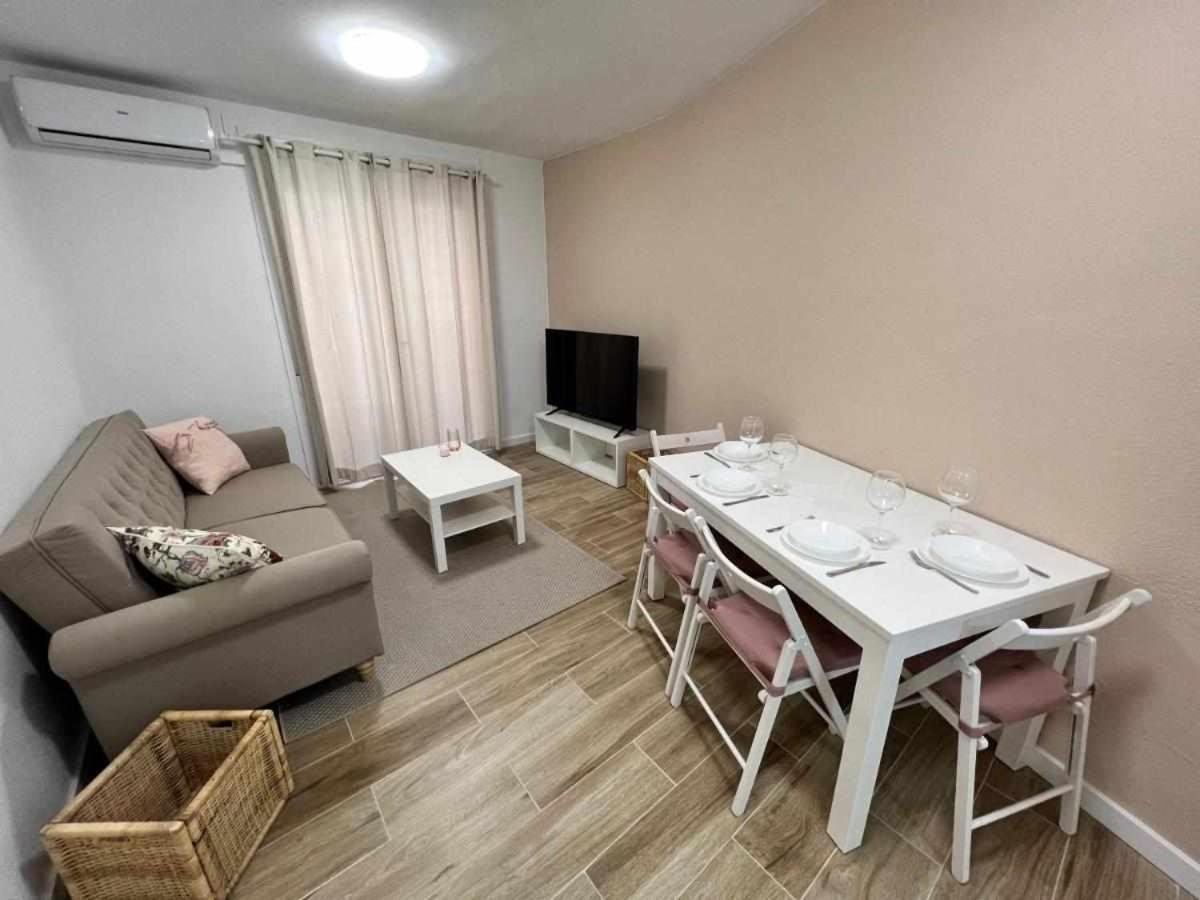 Apartamenticos Libertad I Сарагоса Екстериор снимка