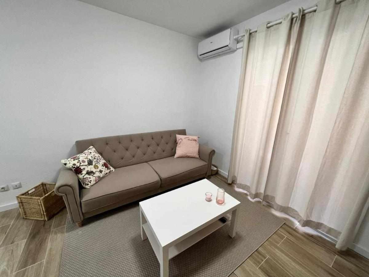 Apartamenticos Libertad I Сарагоса Екстериор снимка