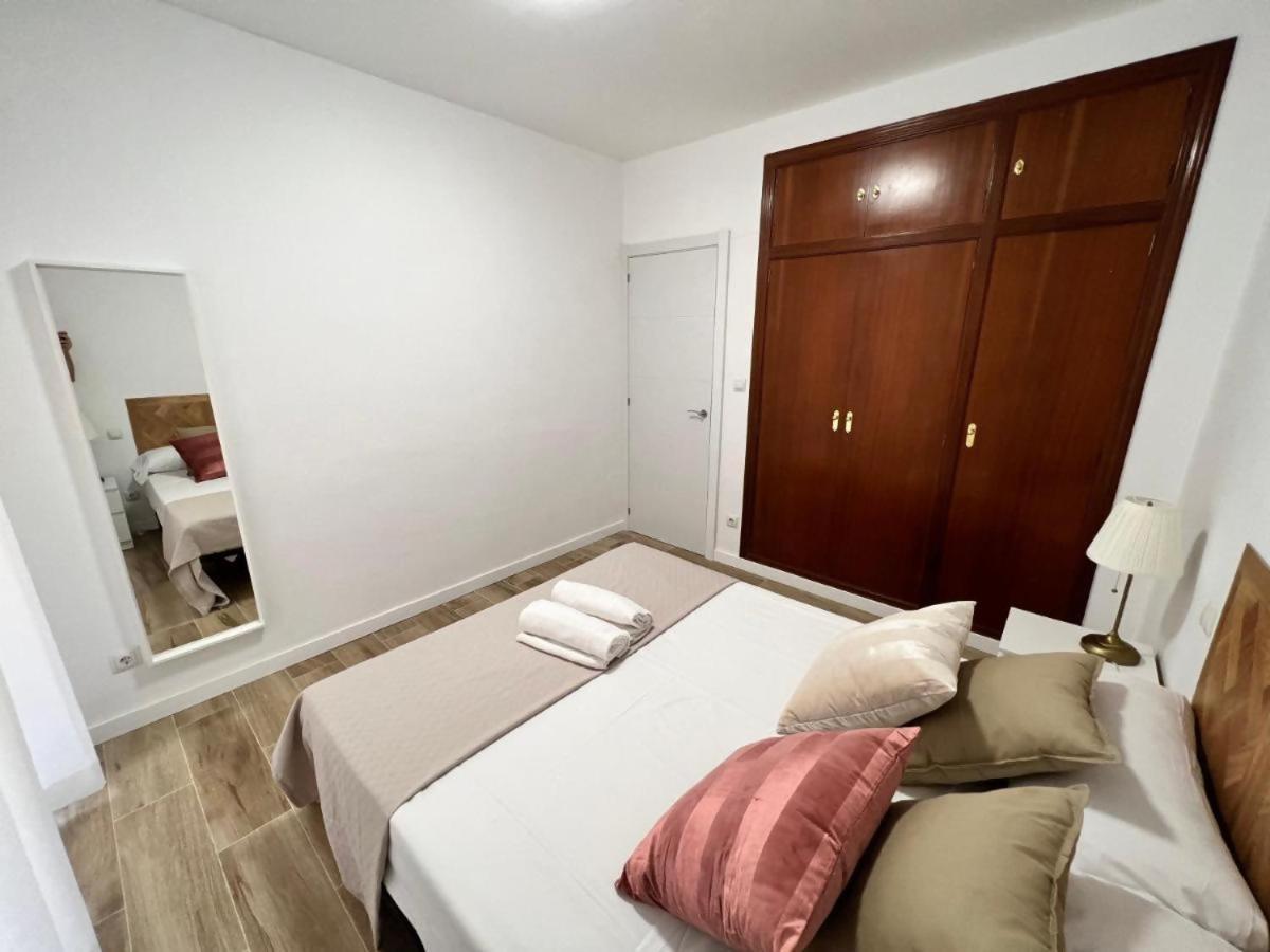 Apartamenticos Libertad I Сарагоса Екстериор снимка