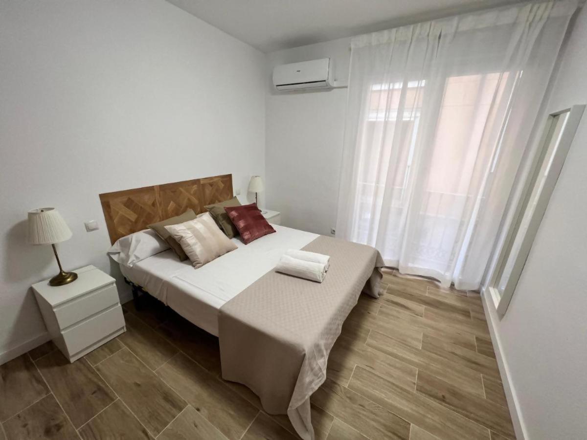 Apartamenticos Libertad I Сарагоса Екстериор снимка